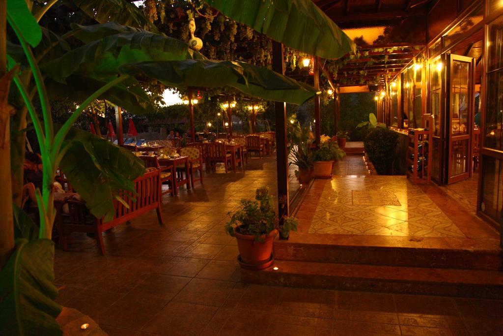 Gokcen Hotel