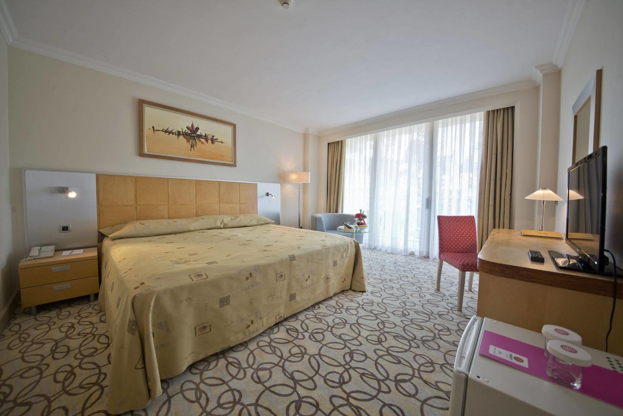 Akra 5* Kemer
