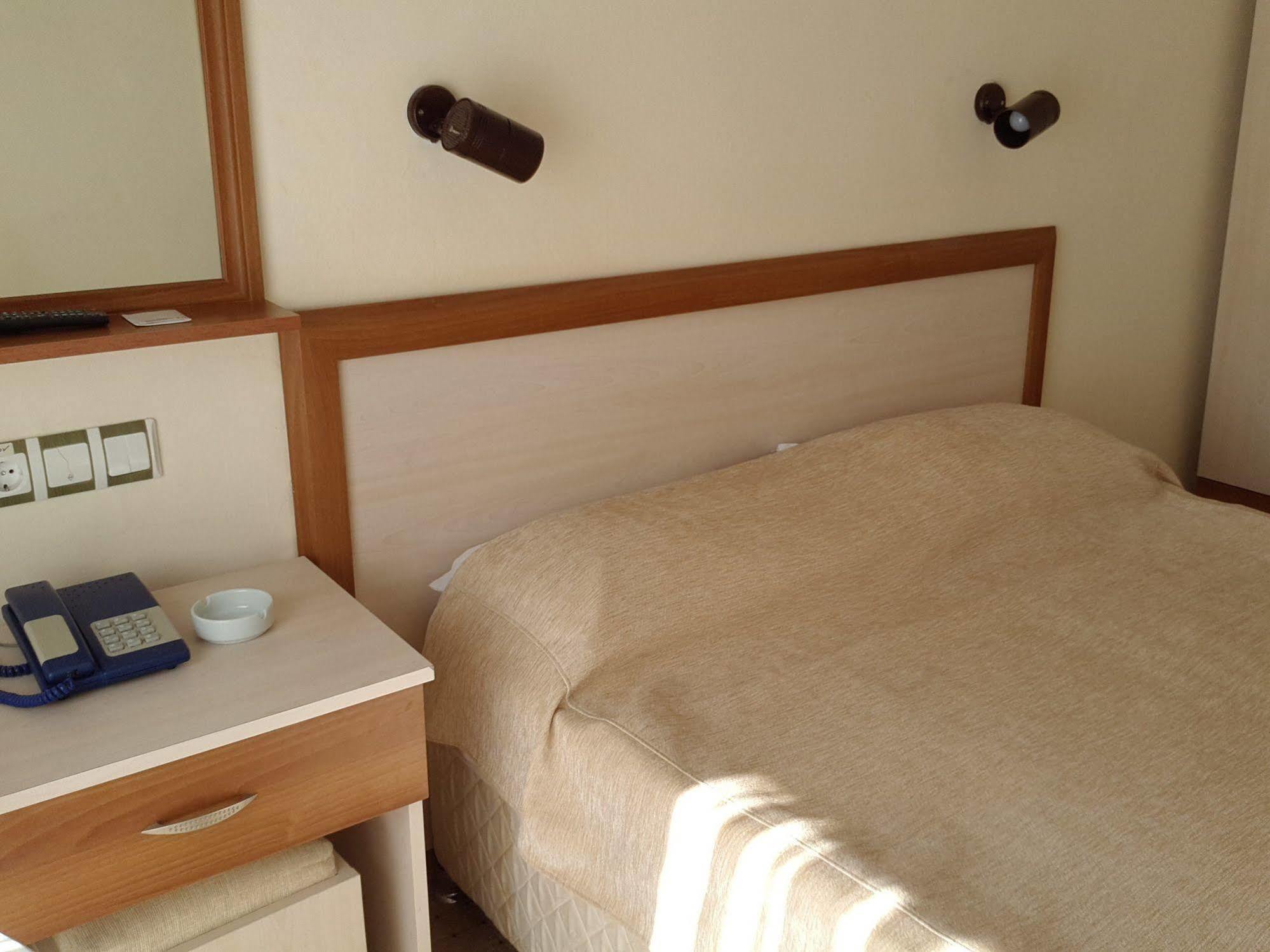 Hotel Saturn Kusadasi