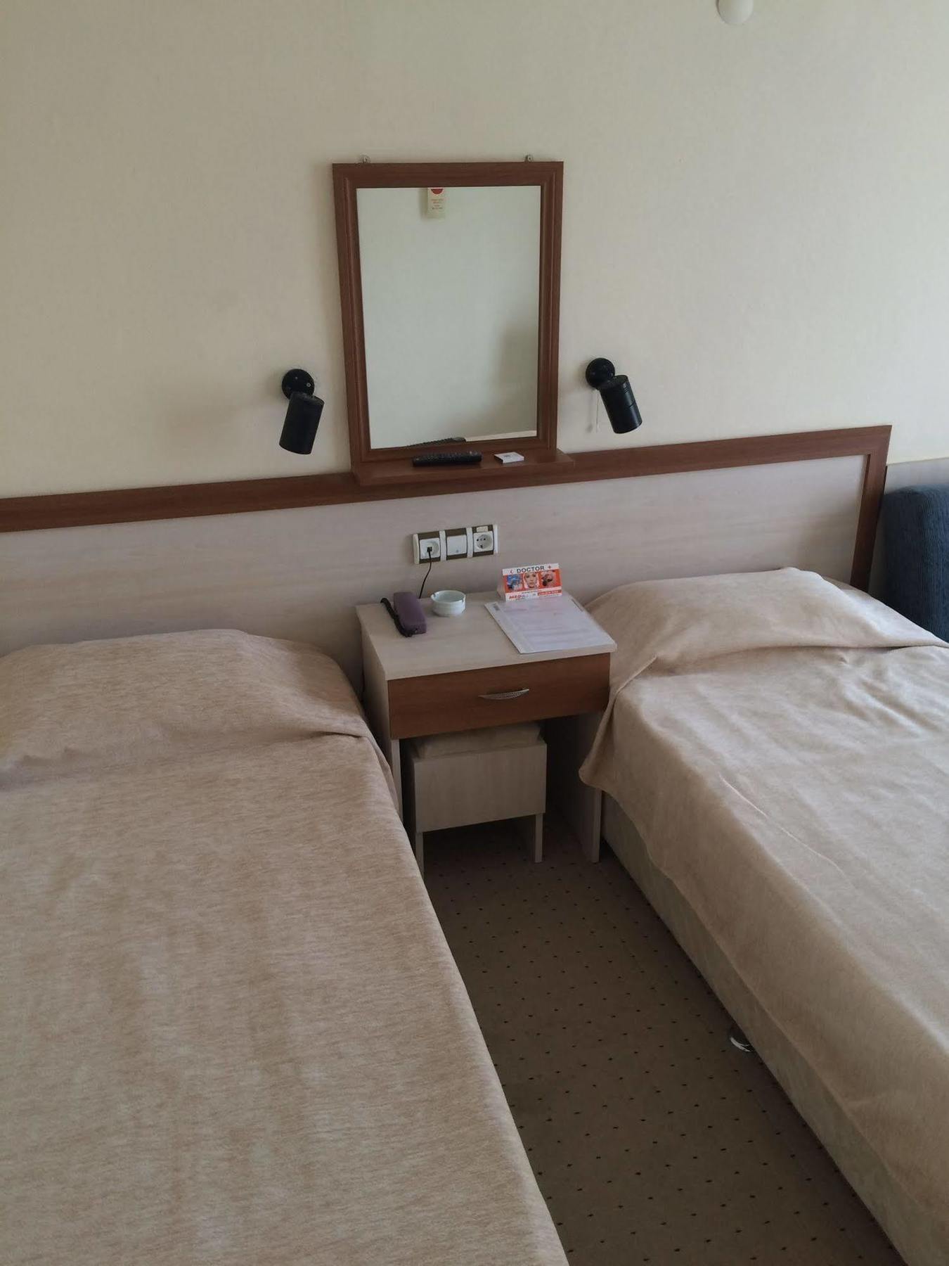 Hotel Saturn 3*