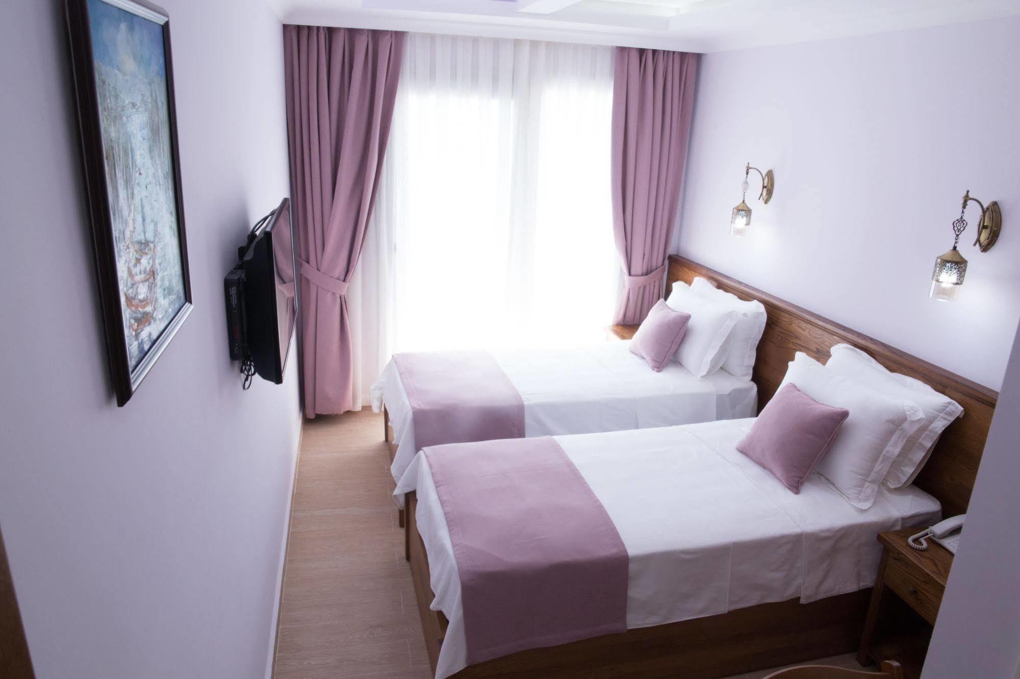 Hotel Infinity