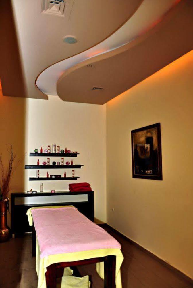 Ceren Family Suit Aparthotel Side