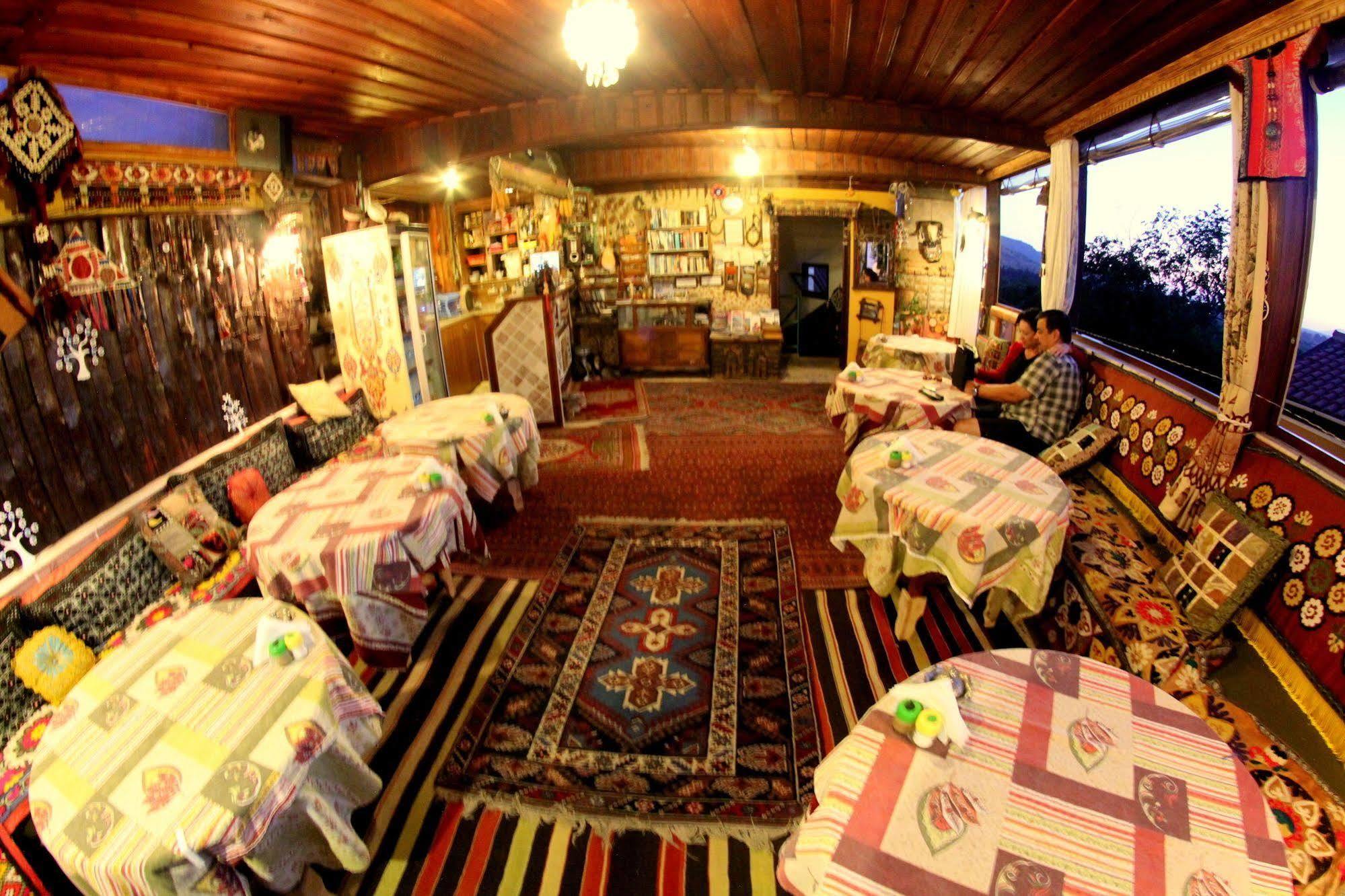 Guest house Homeros & *
