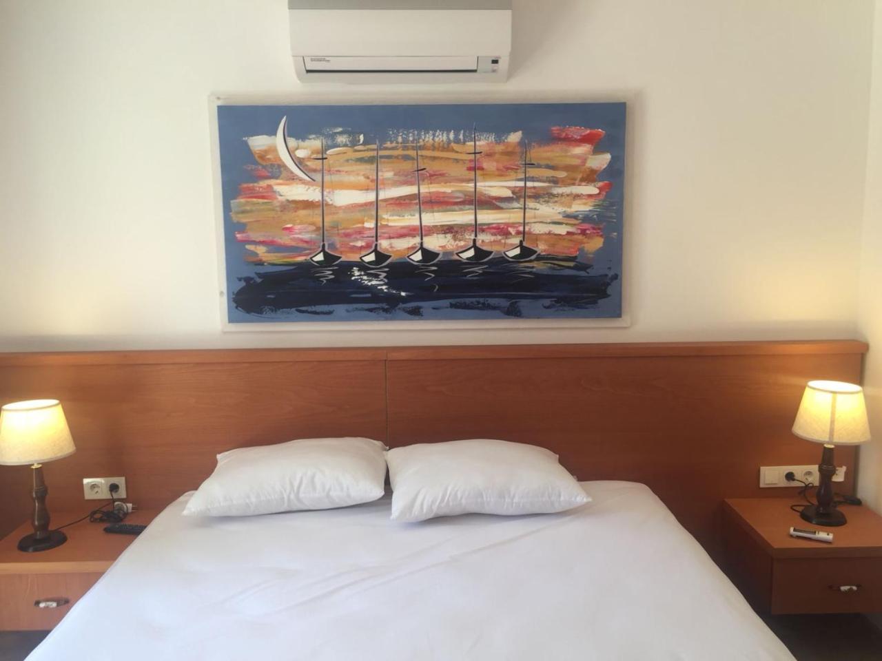 Hotel No 111 Boutique