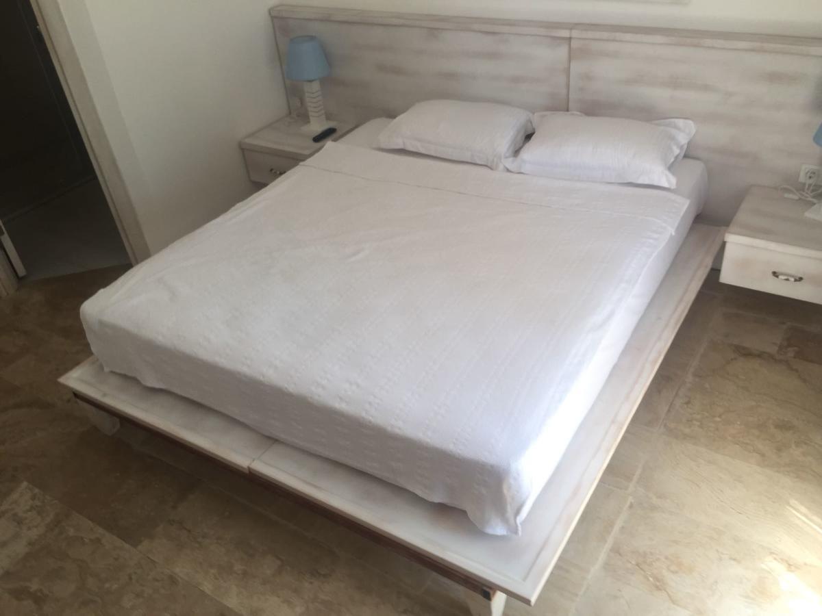 Hotel No 111 Boutique