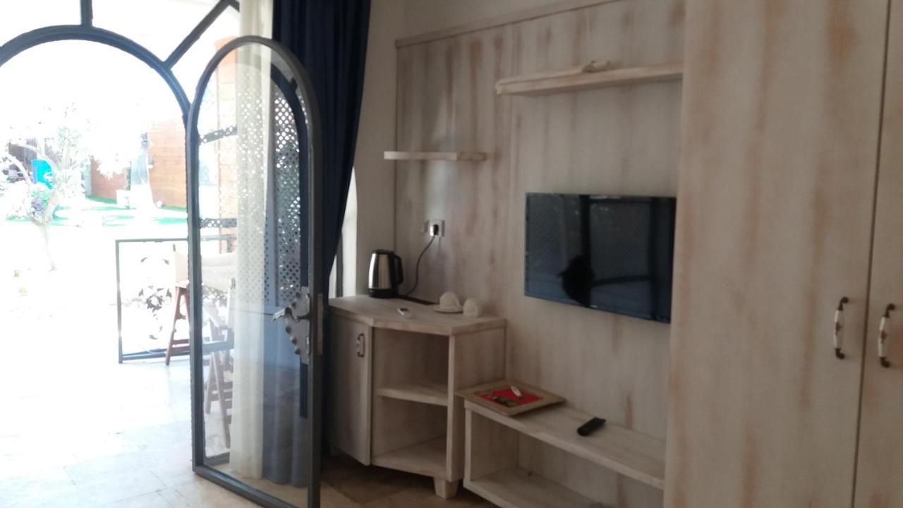 No 111 Boutique Hotel Golturkbuku