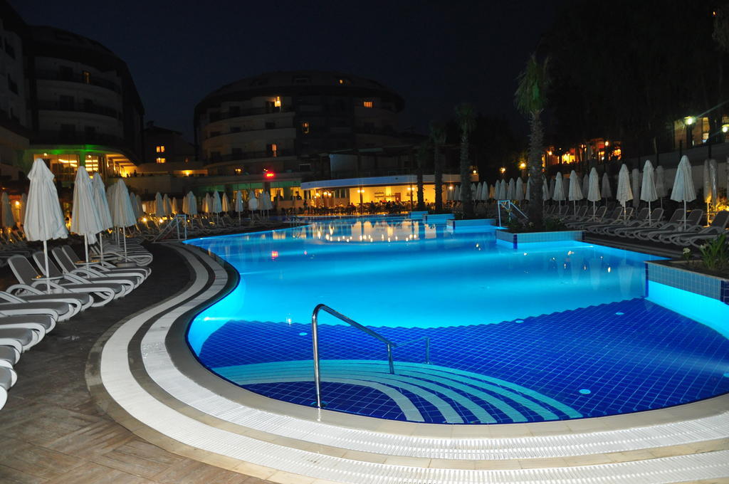 Resort Sea Shell & Side