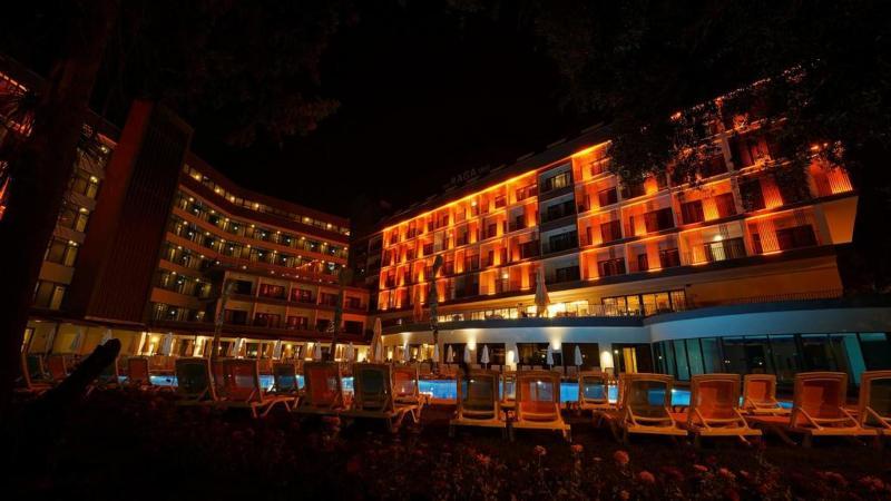 Hotel The Raga (adults Only) Side