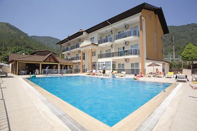Apartment Club Tokmak *