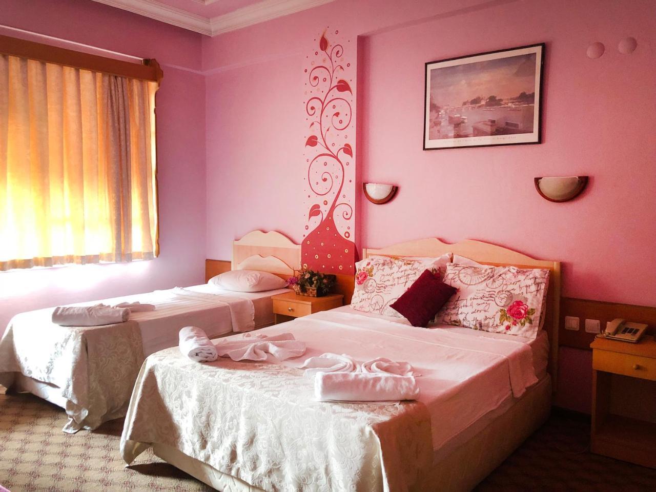 Hotel Karyatit Kaleici 3*
