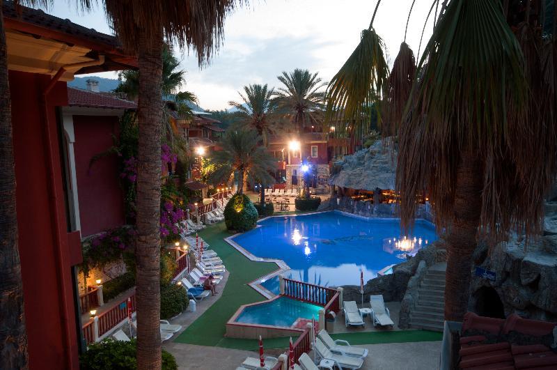 Grand Aquarium Apart 4* Icmeler