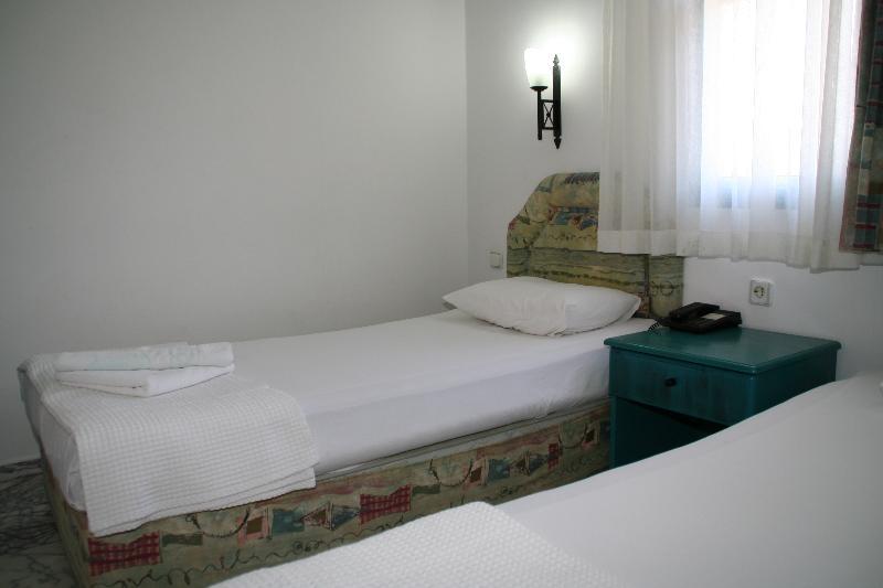 Grand Aquarium Apart Hotel 4*