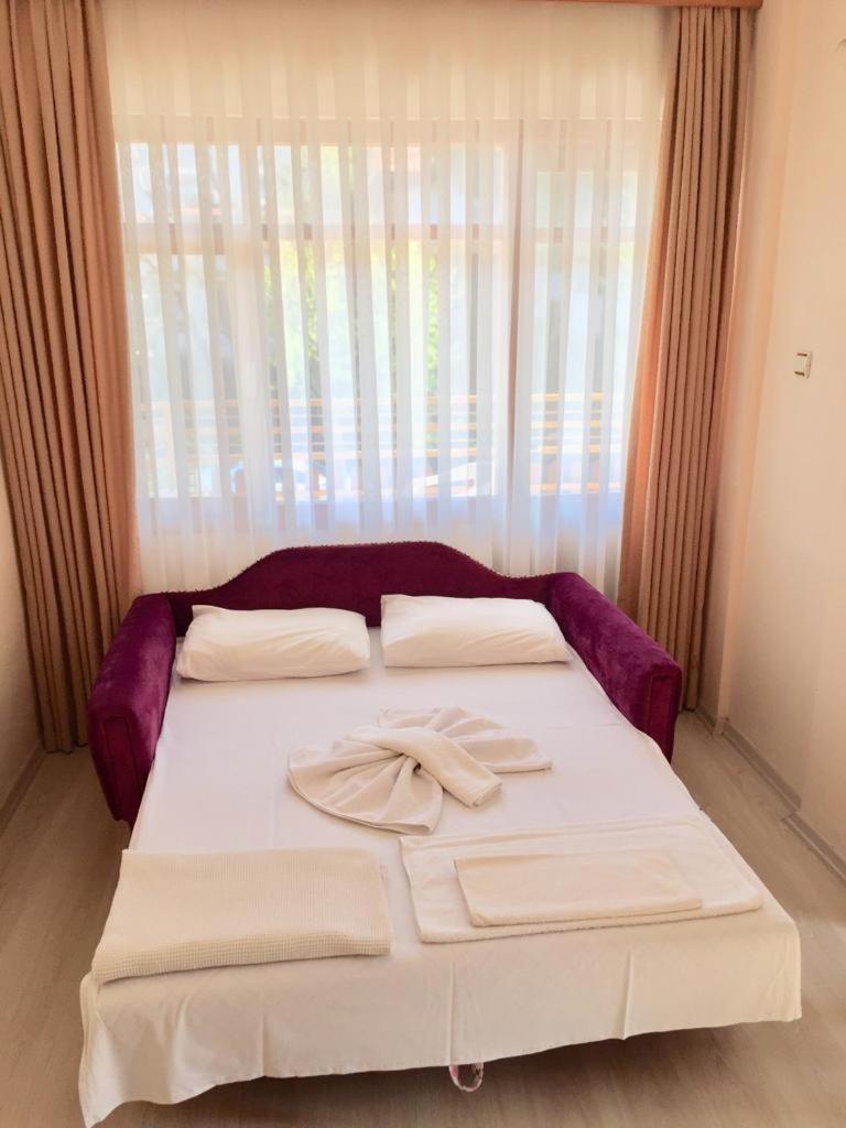 Uestuen Marmaris