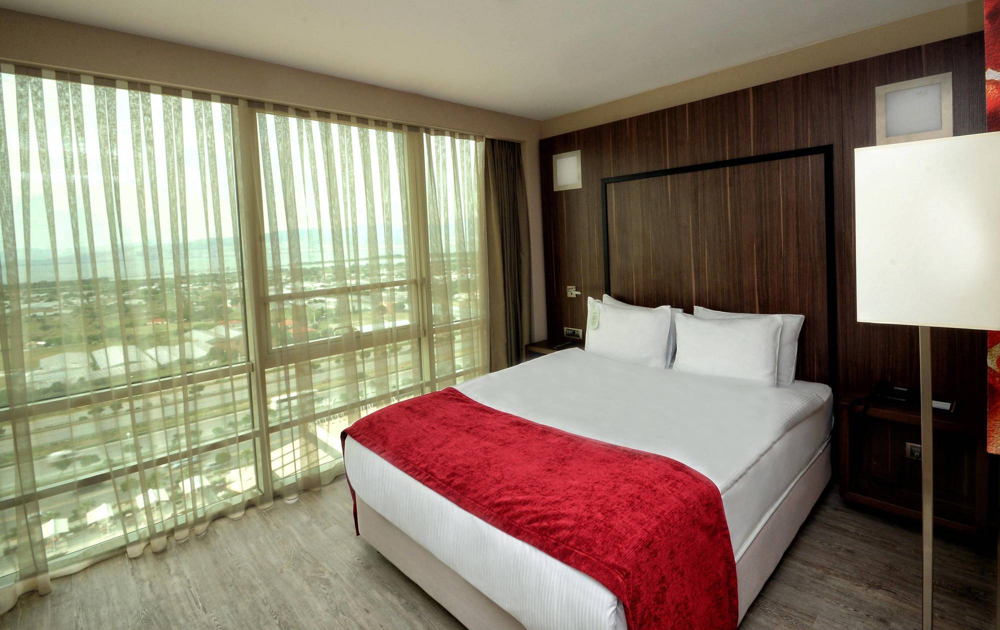 Hotel Ramada Encore By Wyndham Izmir