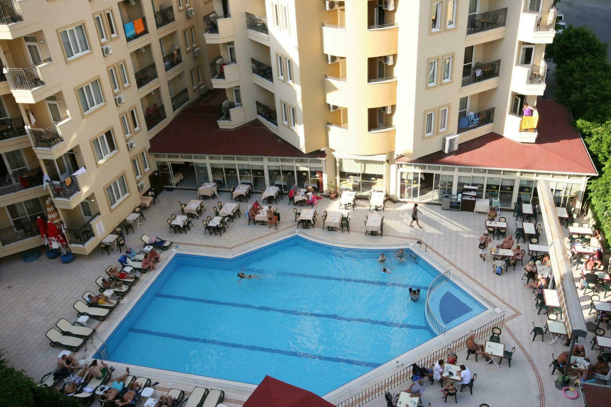 Resort Kleopatra Royal Palm