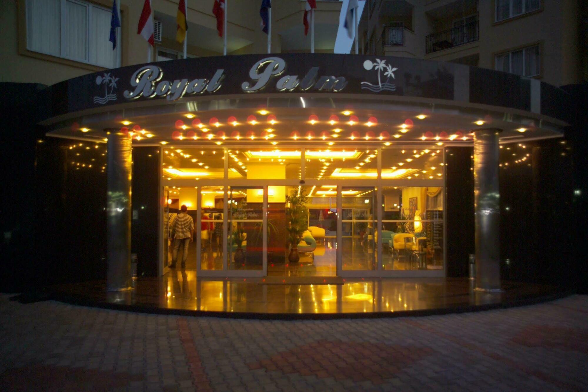 Kleopatra Royal Palm 4* Alanya