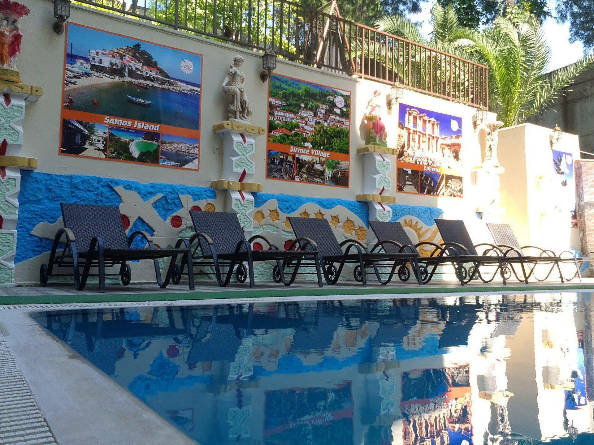 Saturn Hotel Kusadasi