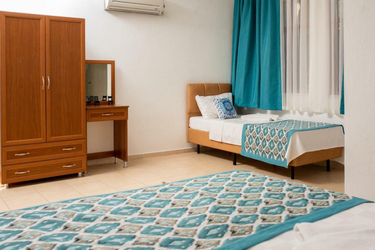 San Simon Hotel *