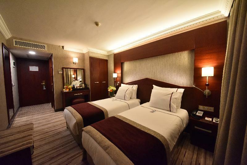Hotel Taksim Gonen 4*