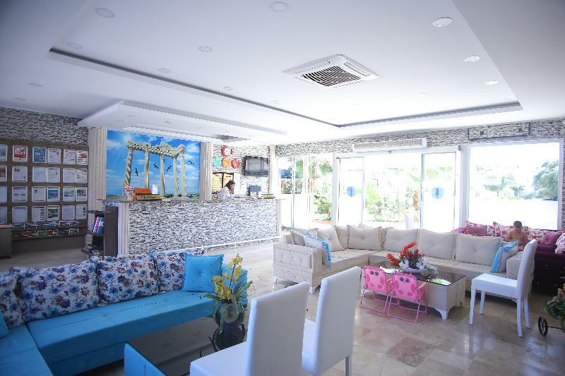 Sayanora Hotel Side