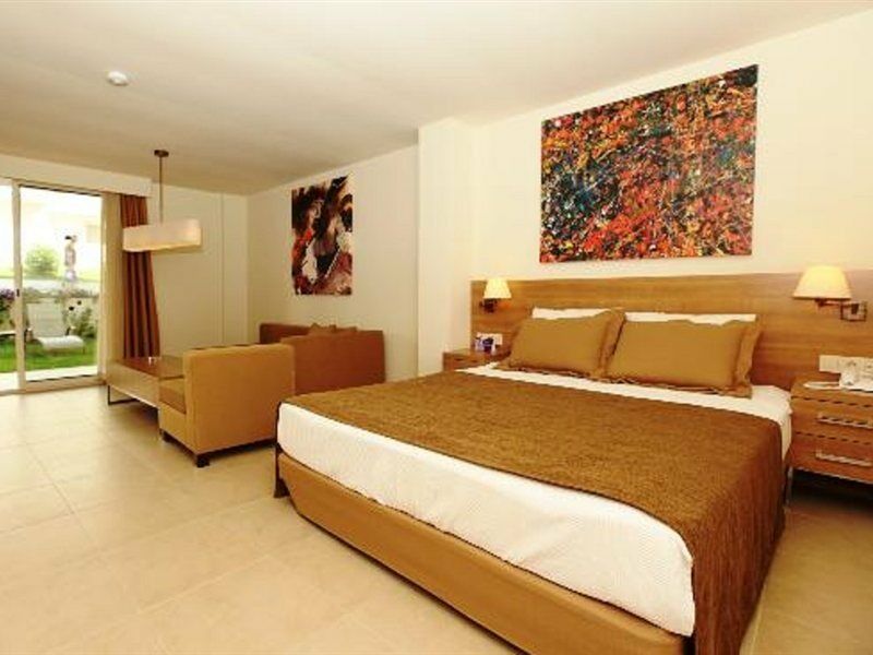 Dream Family Club Resort