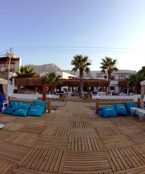 Beyaz Hotel
