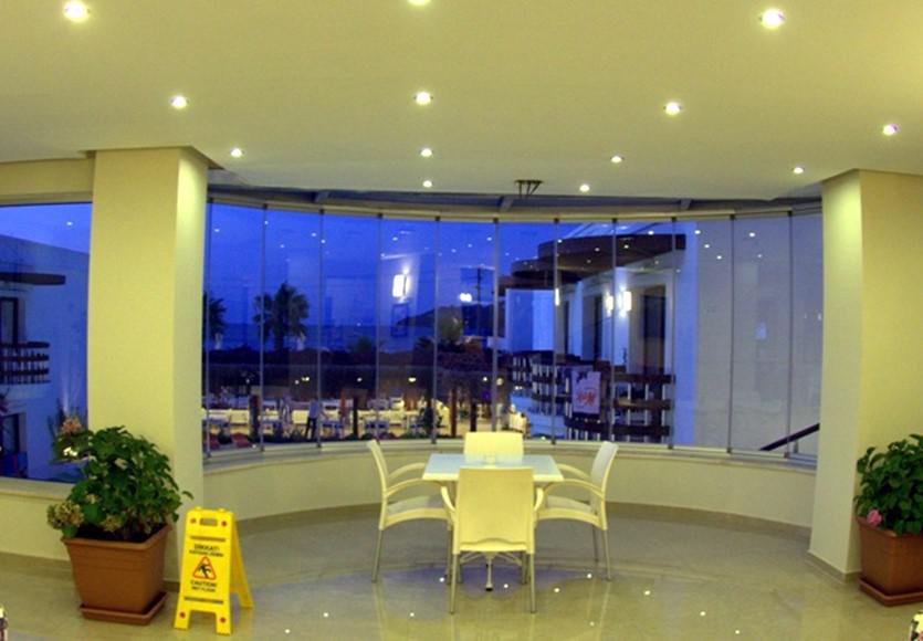 Hotel Beyaz 5*