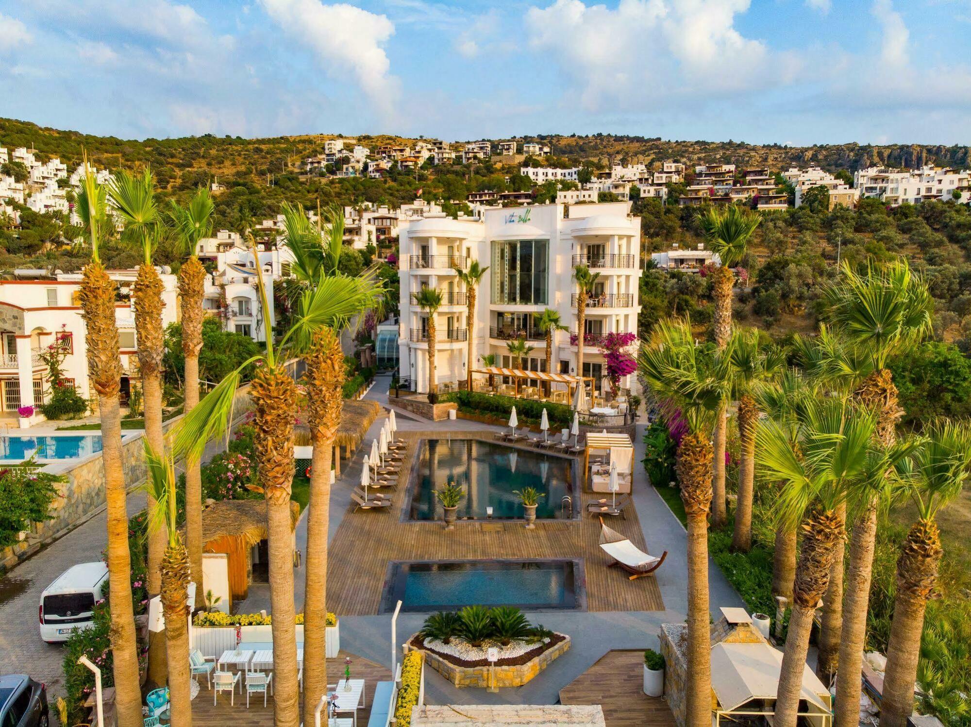 Bella & Hotel