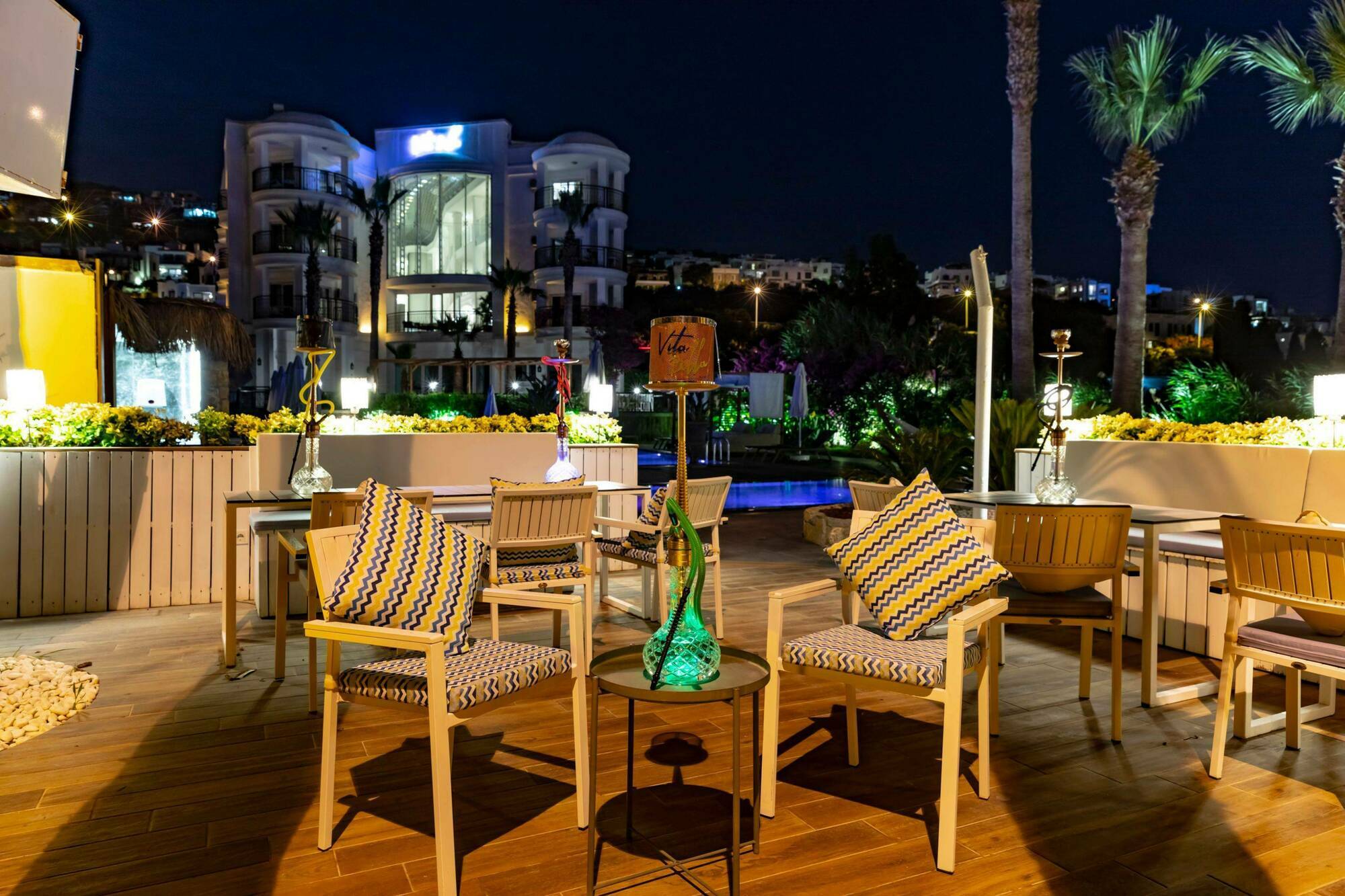 Hotel Bella & 4*