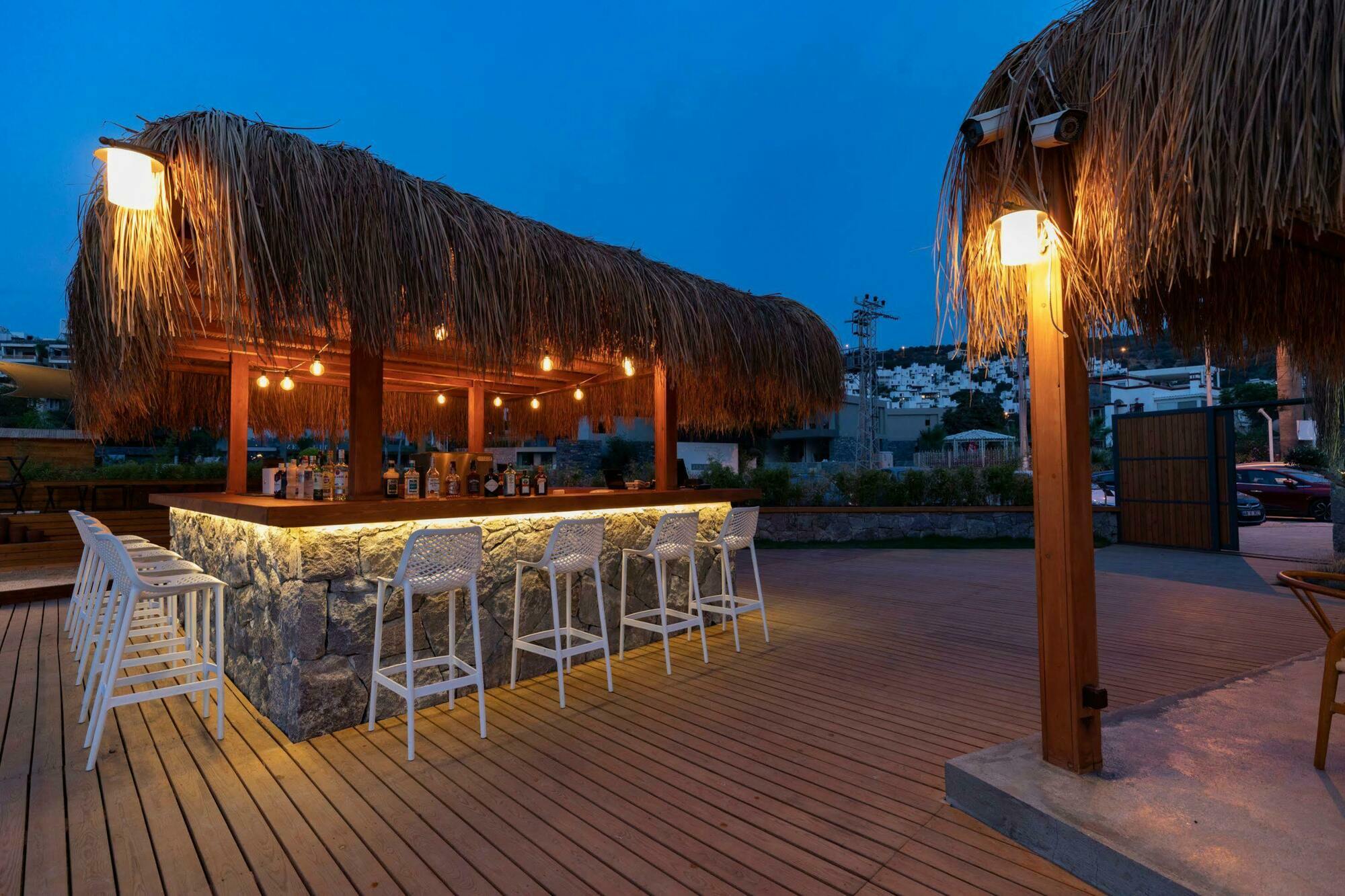Hotel Bella &