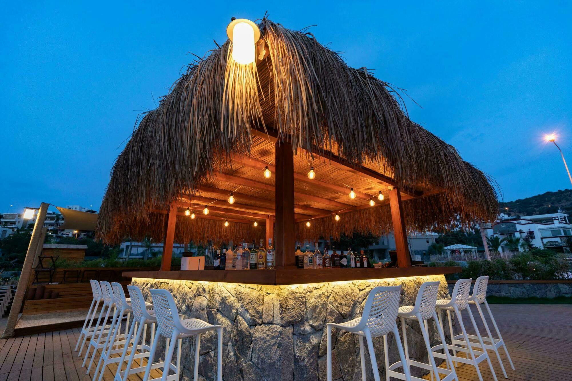 Hotel Bella & 4*