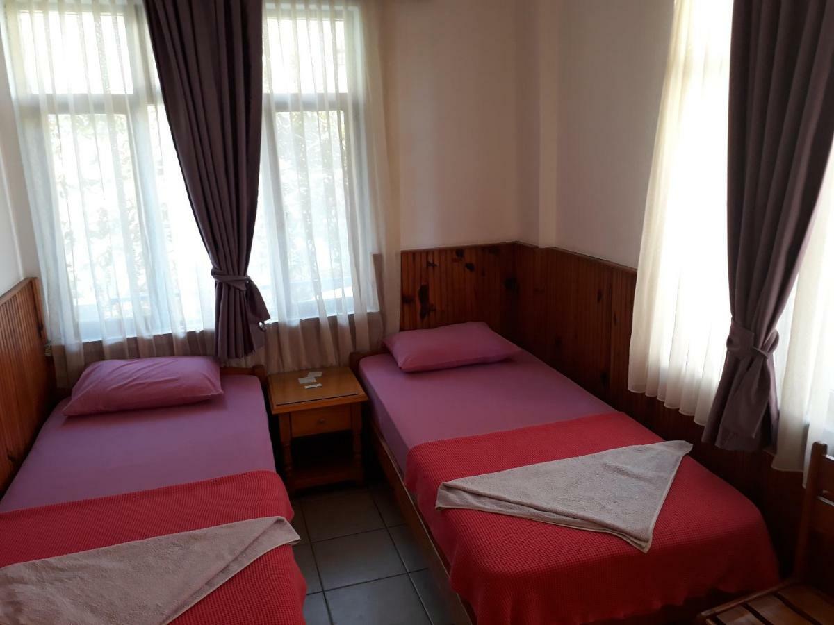Cetin Guest house *