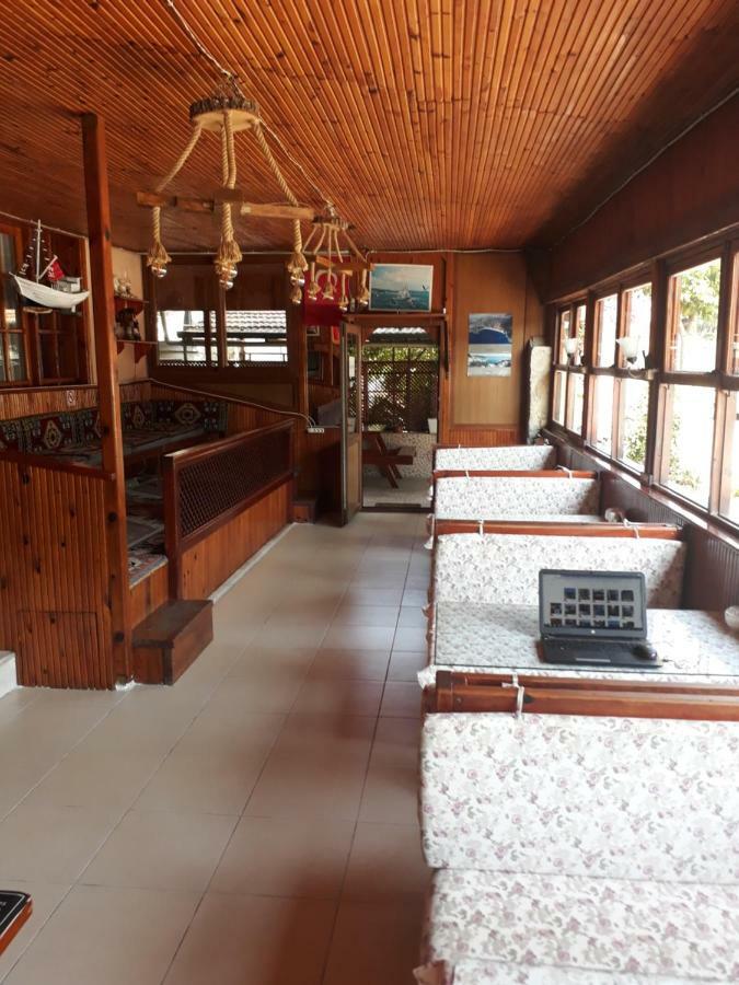 Cetin Guest house *