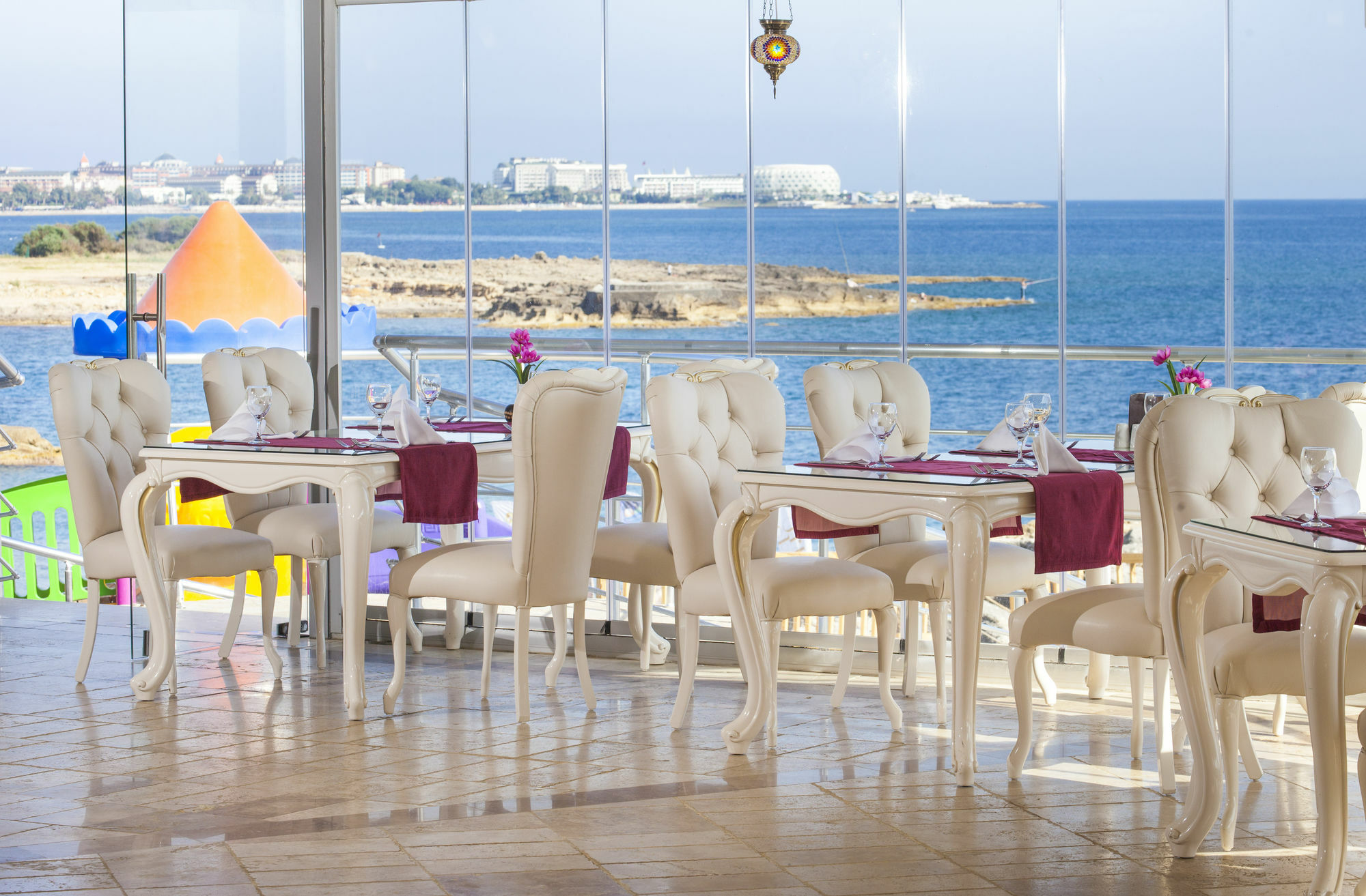 Modern Saraylar Hotel