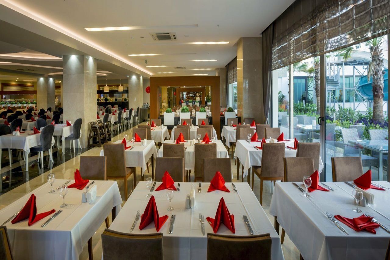 Sunport Hotel 5*