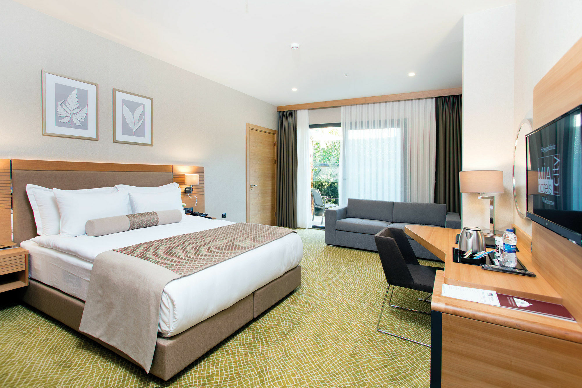 Hotel Mia 4*