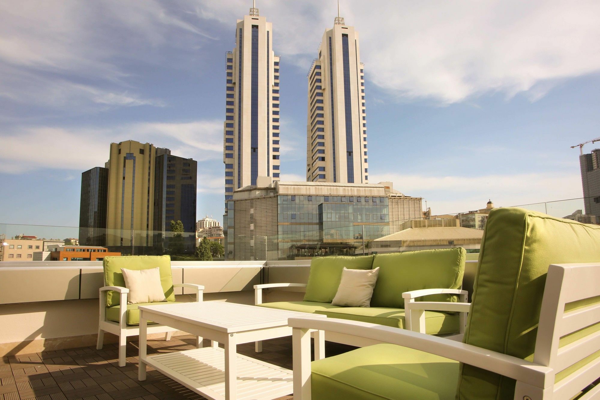 Hotel Veyron & 4*
