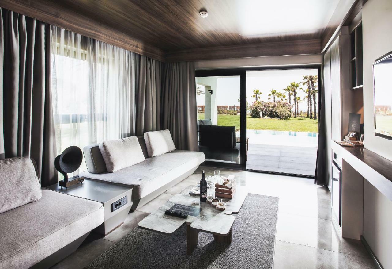 Paloma Finesse Hotel Side