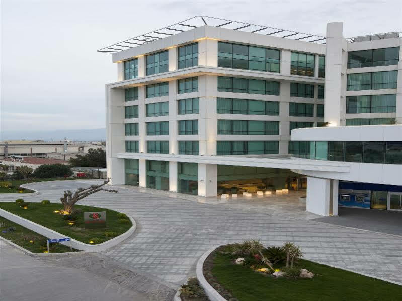 Ramada & By Wyndham Izmir Hotel Kemalpasa (Izmir)