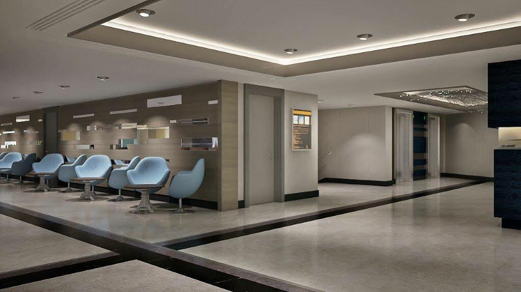 Hotel Ramada & By Wyndham Izmir Kemalpasa (Izmir)