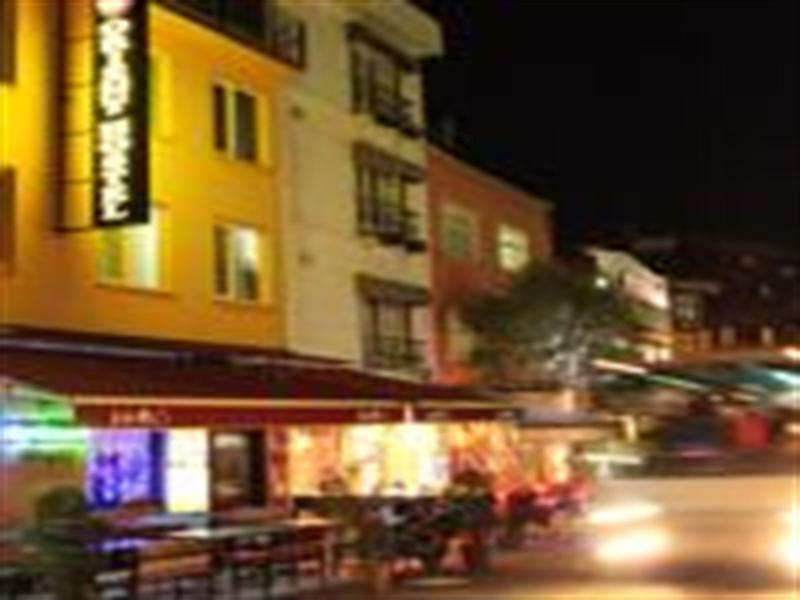 Hostel Orient