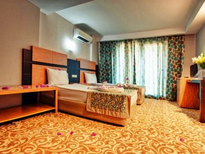 Hotel Mc Mahberi 4*