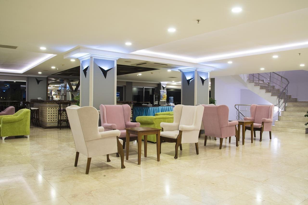 Sunbeach Hill 4* Side