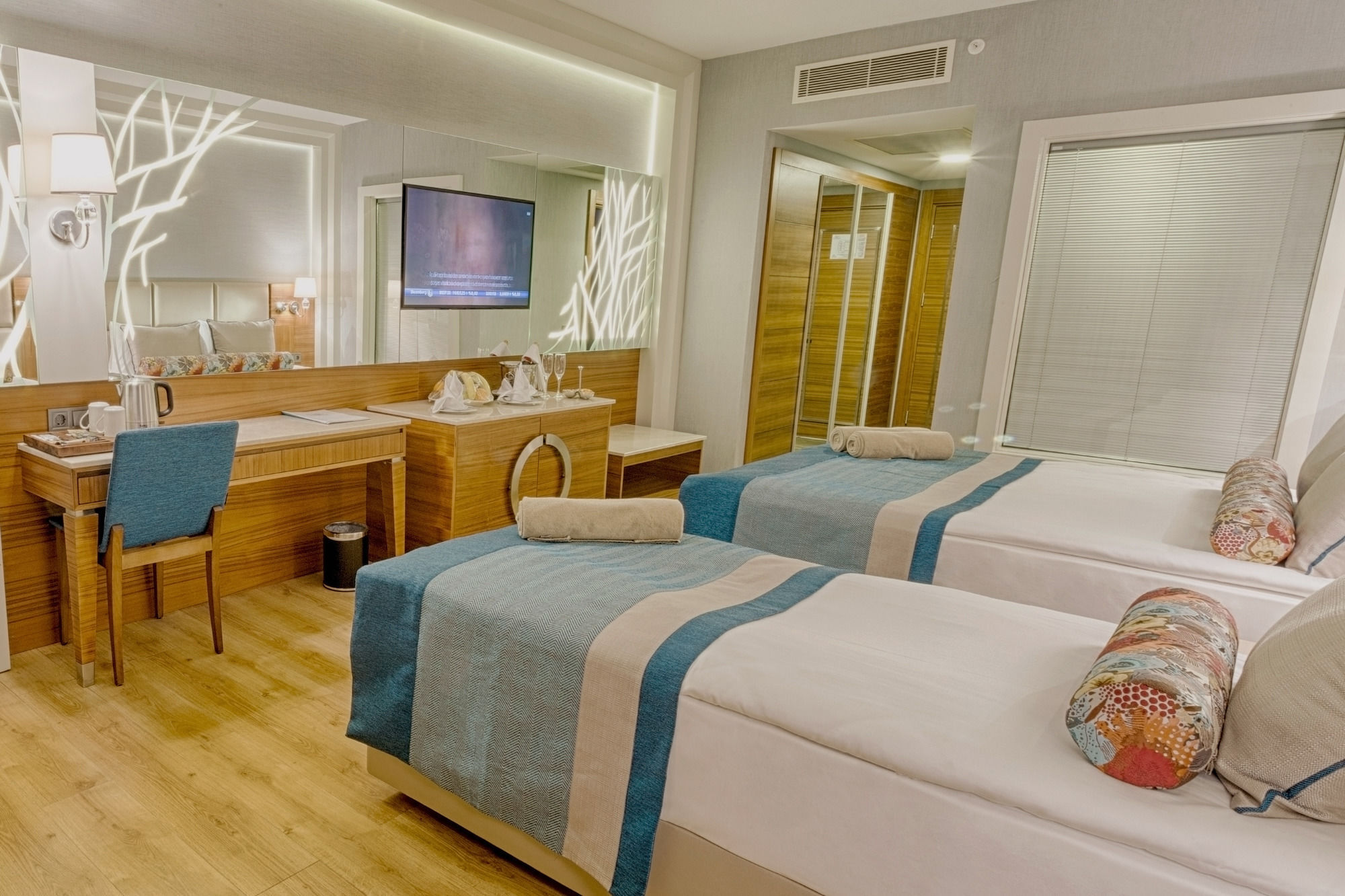 Sensitive Premium & Belek