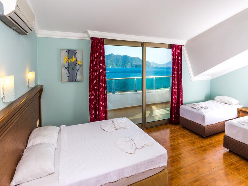 Honeymoon Hotel 3*