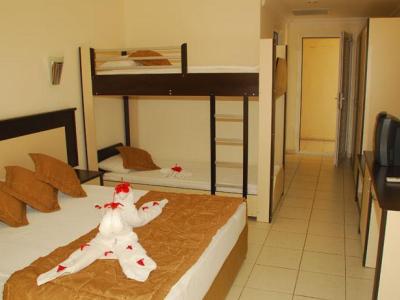 Sun Club Resort 3*