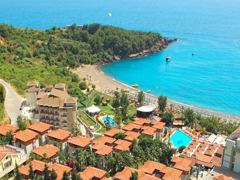 Resort Justiniano Club Okurcalar