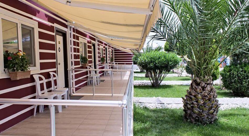 Hotel Armas