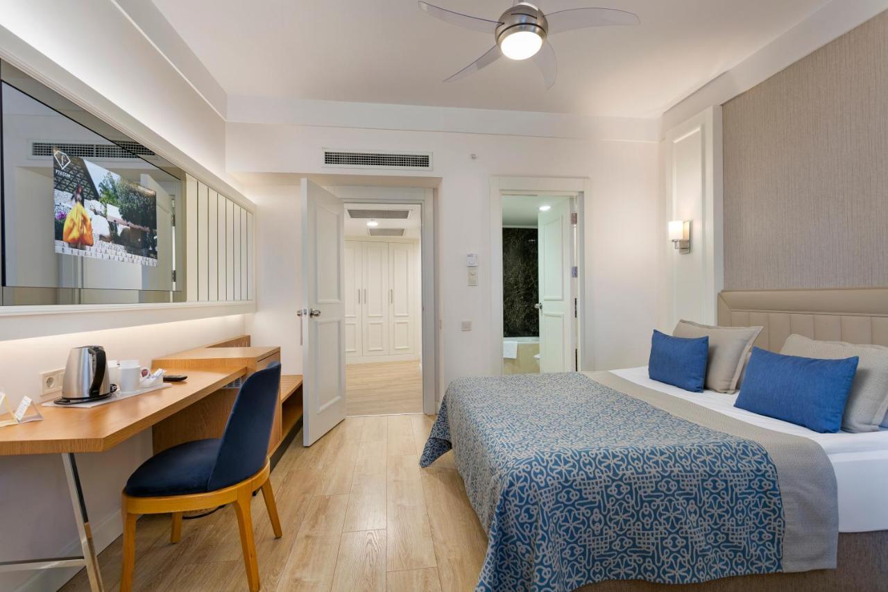 Limak Atlantis Deluxe 5* Belek