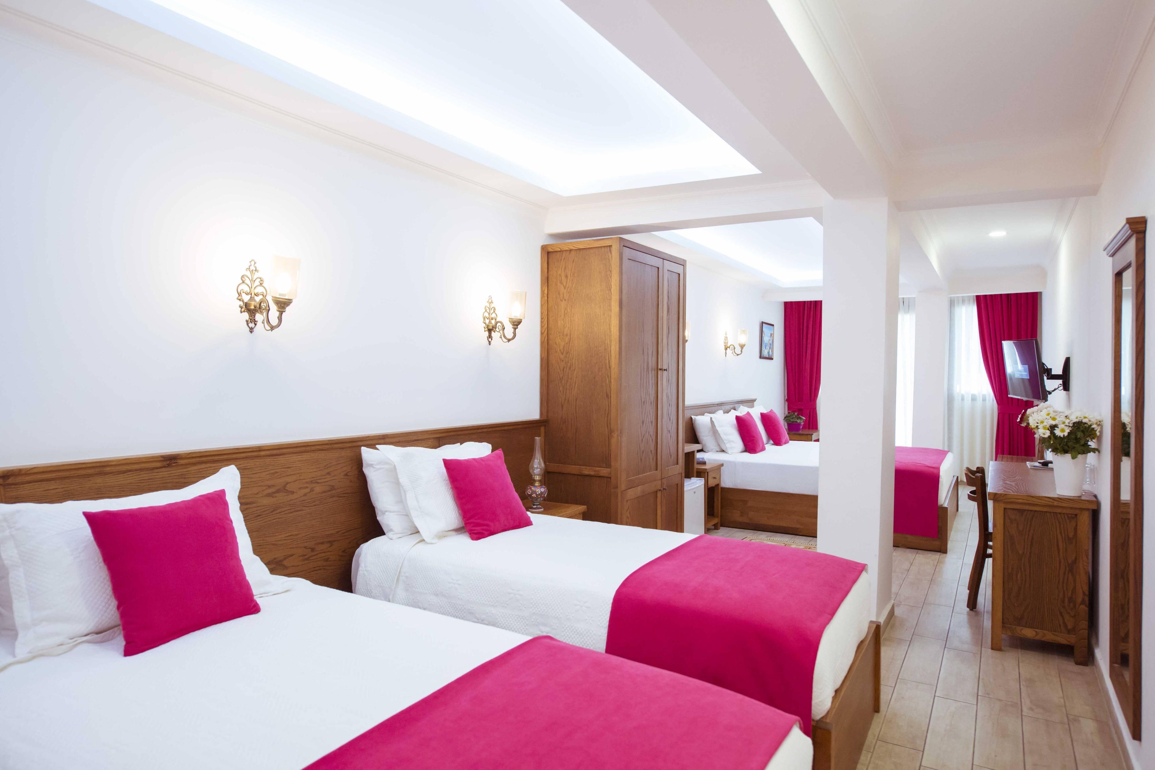Infinity Hotel 3*